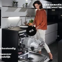 Begroting ✨ MagnifyStore Inductie Beschermer & Kookplaat Beschermer – Inductie Matjes Anti Slip – Panbeschermers - Hittebestendig Tot 260°C – 4 Stuks - 2x 22cm - 2x 25x35cm ❤️ -T-fal winkle 550x370