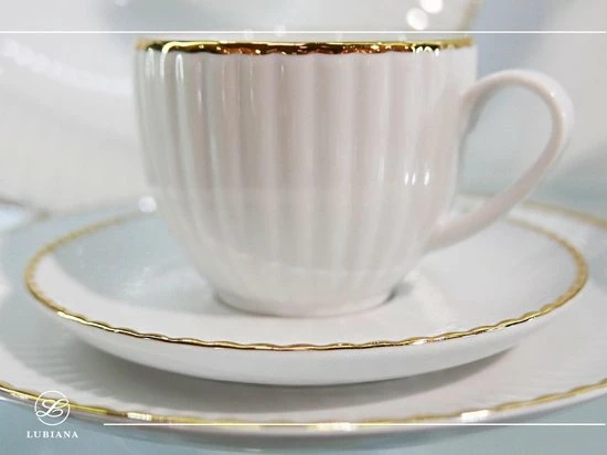 Gloednieuw π LUBIANA DAISY GOLD - Wit Porselein Handmatig Gedecoreerd Met Gouden Streep Koffie En Dinerservies 30-delig Voor 6 Personen β 2 Gloednieuw π LUBIANA DAISY GOLD - Wit Porselein Handmatig Gedecoreerd Met Gouden Streep Koffie En Dinerservies 30-delig Voor 6 Personen β - Afbeelding 2