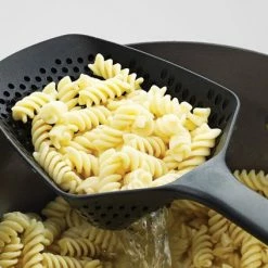 Beste deal 🔔 Joseph Joseph Scoop Plus Vergietlepel - Schuimspaan - Frituurschep ⭐ -T-fal winkle 550x423 1