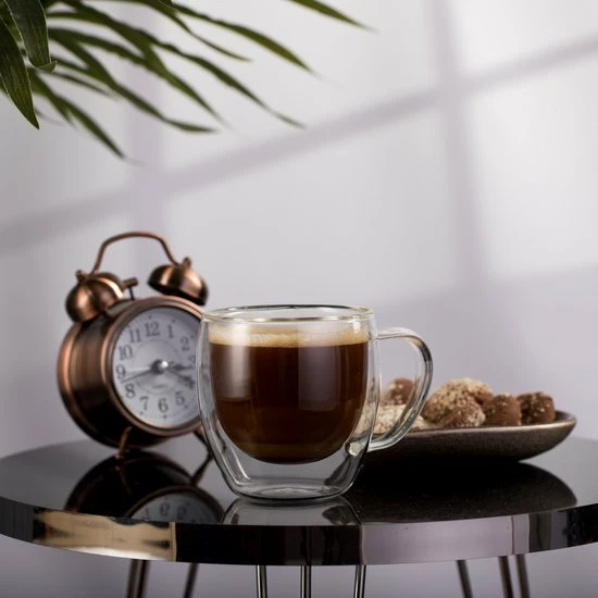 Gloednieuw π GLAEZ® Dubbelwandige Glazen Met Oor - Capuccino Koffieglas - Latte Macchiato Glazen - Theeglazen Dubbelwandig - Koffieglas Handgeblazen - Dubbelwandig Koffieglazen - Vaatwasserbestendig - 250 Ml - Set Van 6 Stuks π 3 Gloednieuw π GLAEZ® Dubbelwandige Glazen Met Oor - Capuccino Koffieglas - Latte Macchiato Glazen - Theeglazen Dubbelwandig - Koffieglas Handgeblazen - Dubbelwandig Koffieglazen - Vaatwasserbestendig - 250 Ml - Set Van 6 Stuks π - Afbeelding 3